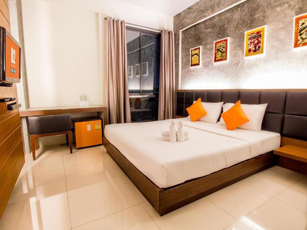 บีทู ทิพย์เนตร บูทิก แอนด์ บัดเจ็ต โฮเทล Hotel เชียงใหม่ ภายนอก รูปภาพ